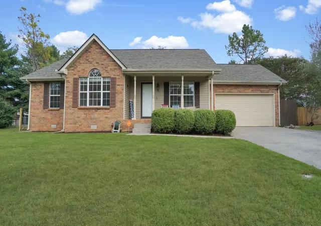 Photo 1 of Single family home for sale at 1403 Sycamore Dr, Murfreesboro, TN 37128 | MLS# 3602762 | Listing updated on 2026-09-29