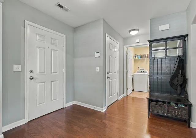 Photo 4 of Single family home for sale at 1472 Standish Dr, Lebanon, TN 37087 | MLS# 3602832 | Listing updated on 2026-10-05