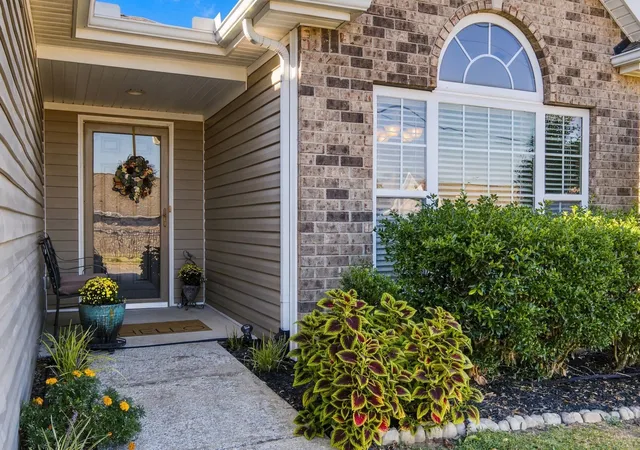 Photo 3 of Single family home for sale at 1472 Standish Dr, Lebanon, TN 37087 | MLS# 3602832 | Listing updated on 2026-10-05