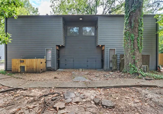 Photo 1 of Townhouse for sale at 3970 Grahamdale Cir #B, Memphis, TN 38122 | MLS# 3602145 | Listing updated on 2026-10-07