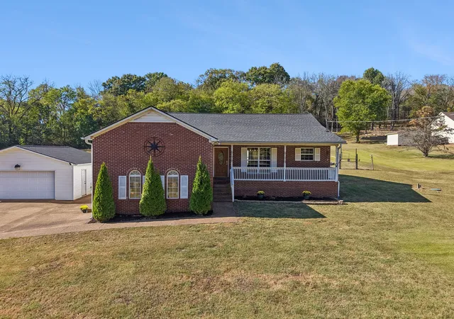 Single family home for sale at 1245 Cliff Amos Rd, Spring Hill, TN 37174 | MLS# 3615253