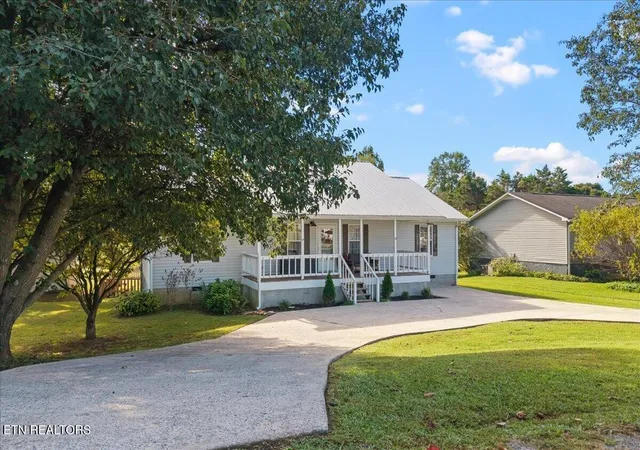 Photo 3 of Single family home for sale at 316 Cir R Dr, Benton, TN 37307 | MLS# 3602155 | Listing updated on 2026-09-29