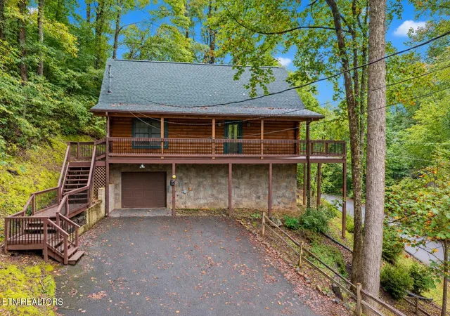 Photo 2 of Single family home for sale at 3711 Ginseng Way, Sevierville, TN 37862 | MLS# 3602156 | Listing updated on 2026-09-28