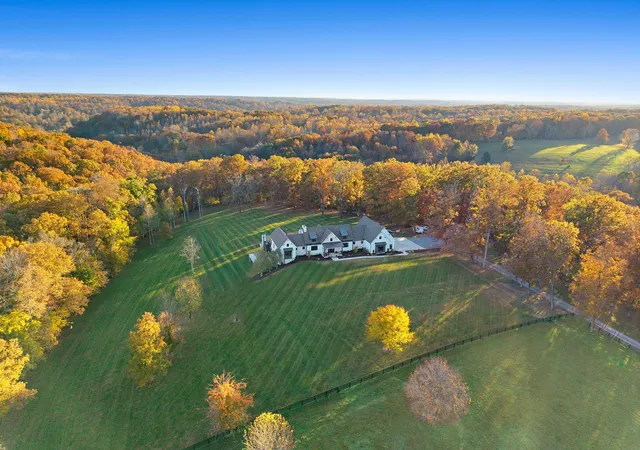 Photo 1 of Single family home for sale at 6024 Mercy Ln, Franklin, TN 37064 | MLS# 3620259 | Listing updated on 2026-10-29