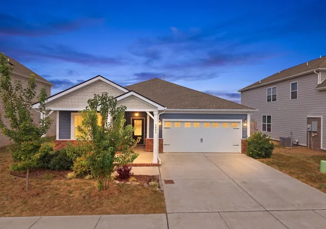 Photo 1 of Single family home for sale at 1062 Ewell Farm Cir, Spring Hill, TN 37174 | MLS# 3602168 | Listing updated on 2026-10-18