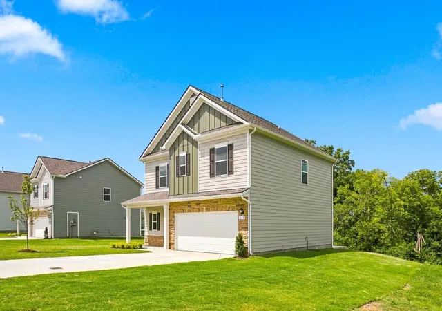 Photo 3 of Single family home for sale at 625 Nightengale Ridge Dr, Columbia, TN 38401 | MLS# 3611158 | Listing updated on 2026-10-12