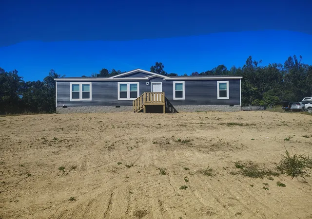 Photo 1 of Manufactured home for sale at 5230 White Springs Ln, Lafayette, TN 37083 | MLS# 3602231 | Listing updated on 2026-09-28