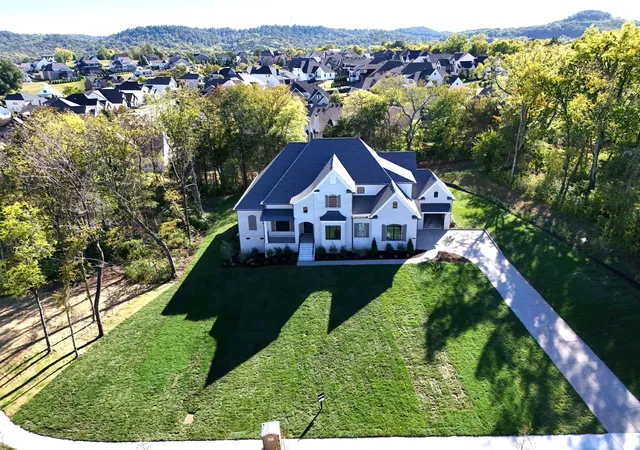Single family home for sale at 9906 Amarosa Ct, Brentwood, TN 37027 | MLS# 3603874