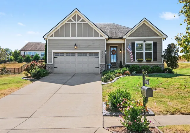 Photo 1 of Single family home for sale at 2700 Nottingham Dr, Columbia, TN 38401 | MLS# 3610130 | Listing updated on 2026-10-24