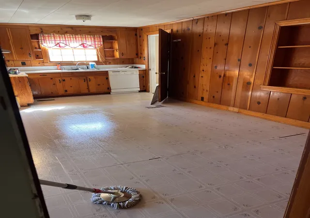 Photo 4 of Single family home for sale at 102 Murfreesboro St, Murfreesboro, TN 37127 | MLS# 3602283 | Listing updated on 2026-10-08