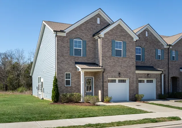 Photo 2 of Townhouse for sale at 521 Medwyk Dr, Lebanon, TN 37090 | MLS# 3604094 | Listing updated on 2026-10-08