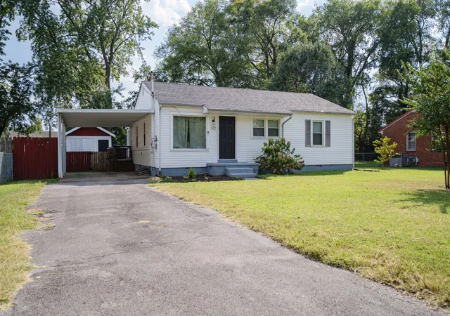 Photo 1 of Single family home for sale at 619 Spencer Dr, Murfreesboro, TN 37129 | MLS# 3602303 | Listing updated on 2026-09-28