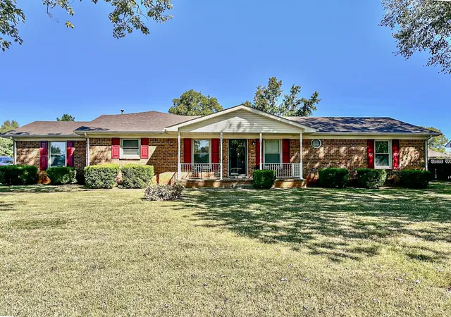 Photo 1 of Single family home for sale at 310 Haynes Hvn Ln, Murfreesboro, TN 37129 | MLS# 3602675 | Listing updated on 2026-10-02