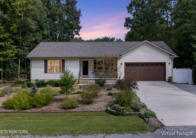 Photo 1 of Sale Pending at 8165 Chief Red Cloud Dr, Crossville, TN 38572 | MLS# 3602273 | Listing updated on 2026-10-01