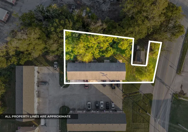 Photo 2 of Multi family home for sale at 535f Lafayette Rd, Clarksville, TN 37042 | MLS# 3621785 | Listing updated on 2026-10-19