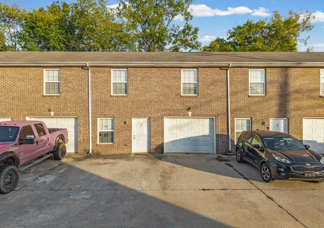 Photo 4 of Multi family home for sale at 535f Lafayette Rd, Clarksville, TN 37042 | MLS# 3621785 | Listing updated on 2026-10-19