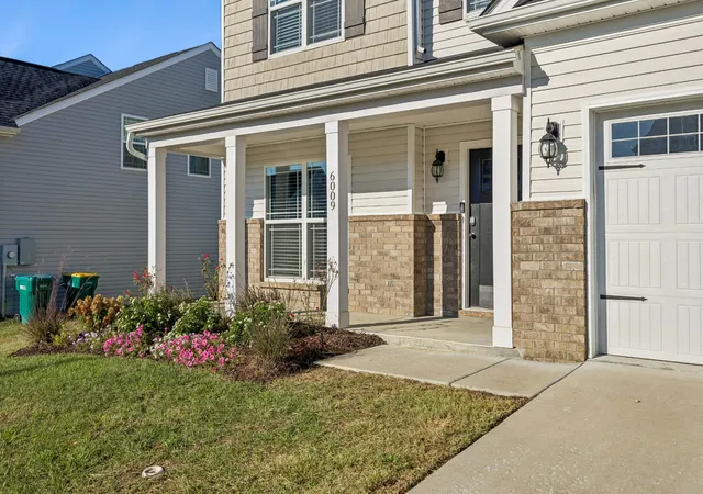 Photo 3 of Single family home for sale at 6009 Cavalry Ct, Spring Hill, TN 37174 | MLS# 3615234 | Listing updated on 2026-10-08