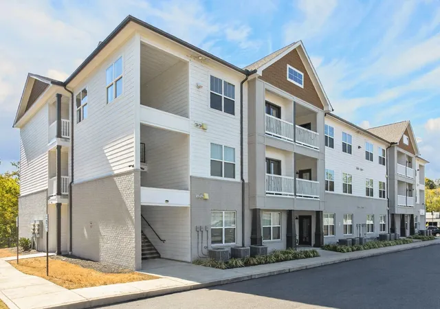 Condo for sale at 6411 Charlotte Rd Cir #103, Nashville, TN 37209 | MLS# 3610326