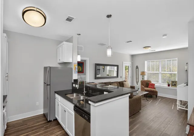 Photo 4 of Condo for sale at 6411 Charlotte Rd Cir #103, Nashville, TN 37209 | MLS# 3610326 | Listing updated on 2026-10-02