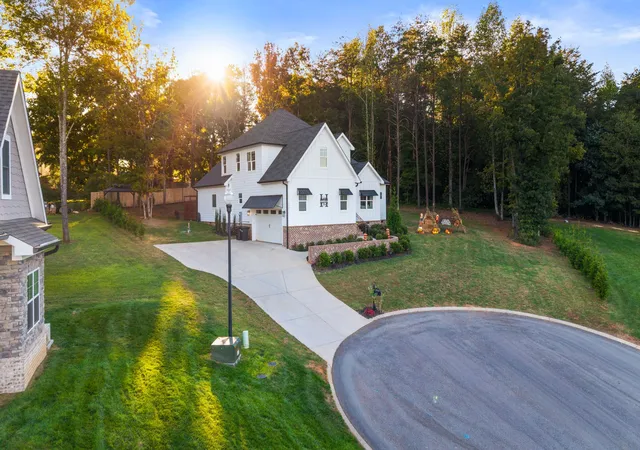 Photo 3 of Sale Pending at 132 Opal Trl NW, Cleveland, TN 37312 | MLS# 3602406 | Listing updated on 2026-10-08