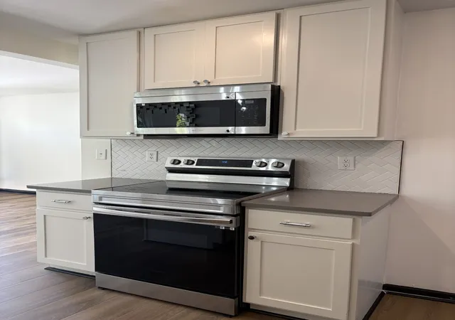 Photo 3 of Single family home for sale at 519 Washington Ct, Clarksville, TN 37040 | MLS# 3610109 | Listing updated on 2026-10-02