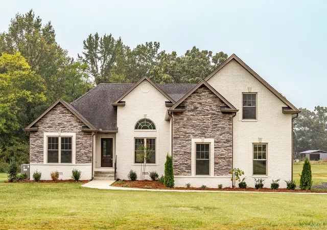 Single family home for sale at 3143 Friendship Rd, Cross Plains, TN 37049 | MLS# 3602563