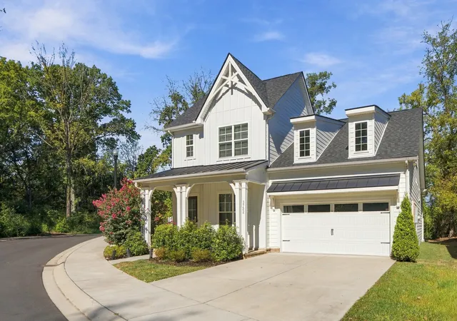 Photo 1 of Single family home for sale at 3722 Apies St, Murfreesboro, TN 37129 | MLS# 3602576 | Listing updated on 2026-10-15