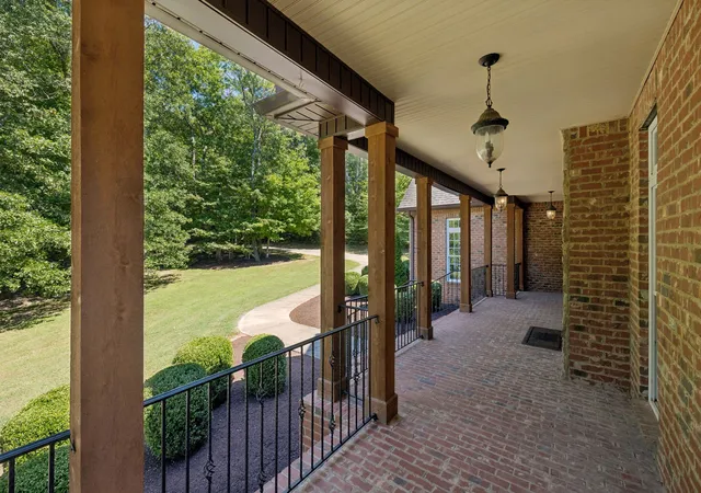 Photo 4 of Single family home for sale at 1032 Dogwood Ln, Burns, TN 37029 | MLS# 3602515 | Listing updated on 2026-10-06