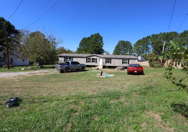 Photo 2 of Manufactured home for sale at 411 Andrew Johnson Hwy, Strawberry Plains, TN 37871 | MLS# 3602390 | Listing updated on 2026-09-29