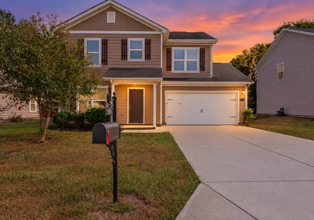Photo 25 of Single family home for sale at 2515 Queen Bee Dr, Columbia, TN 38401 | MLS# 3610081 | Listing updated on 2026-10-16