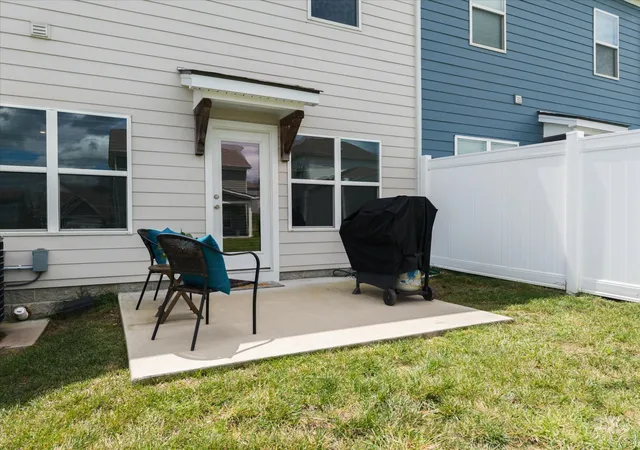 Photo 3 of Townhouse for sale at 6633 Hanworth Tr, Smyrna, TN 37167 | MLS# 3611723 | Listing updated on 2026-10-06