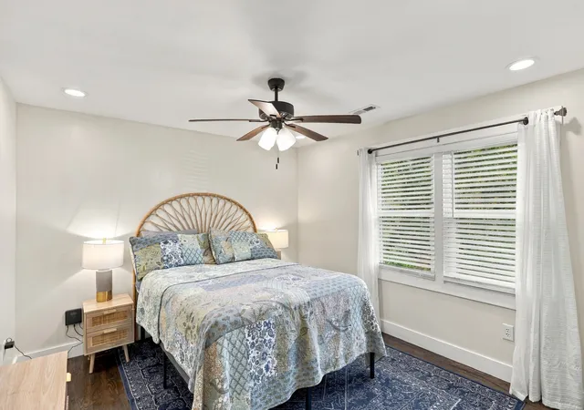 Photo 3 of Single family home for sale at 905 S Russell St, Portland, TN 37148 | MLS# 3602915 | Listing updated on 2026-10-09