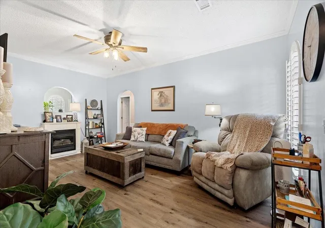 Listing Photo 4 - Condo for sale in building located at 1698 Pin Oak Dr, Dalton, GA 30721 - Unit #131