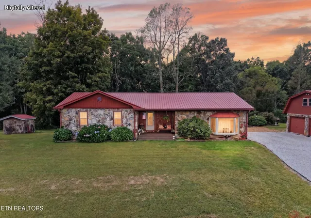 Photo 1 of Single family home for sale at 1093 Pomona Rd, Crossville, TN 38571 | MLS# 3602474 | Listing updated on 2026-09-29