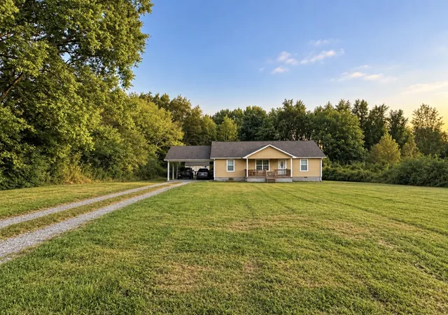 Photo 1 of Single family home for sale at 1660 Midway Rd, Smithville, TN 37166 | MLS# 3602604 | Listing updated on 2026-10-08