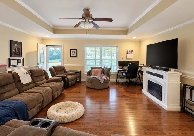 Photo 4 of Single family home for sale at 1660 Midway Rd, Smithville, TN 37166 | MLS# 3602604 | Listing updated on 2026-10-08