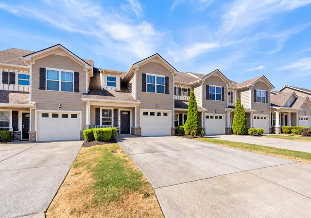 Photo 3 of Townhouse for sale at 3023 Joseph Dr, Spring Hill, TN 37174 | MLS# 3603288 | Listing updated on 2026-10-04
