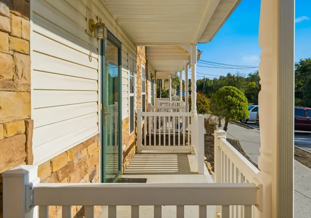 Photo 3 of Townhouse for sale at 524 Allensville Rd #8, Sevierville, TN 37876 | MLS# 3611508 | Listing updated on 2026-10-05