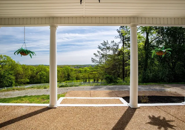 Photo 2 of Single family home for sale at 4321 Long Ln, Franklin, TN 37064 | MLS# 3620066 | Listing updated on 2026-10-18