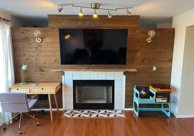 Photo 2 of Single family home for sale at 784 1st Avenue N, Nashville, TN 37201 | MLS# 3602794 | Listing updated on 2026-09-30