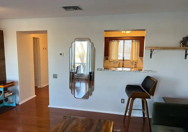 Photo 3 of Single family home for sale at 784 1st Avenue N, Nashville, TN 37201 | MLS# 3602794 | Listing updated on 2026-09-30