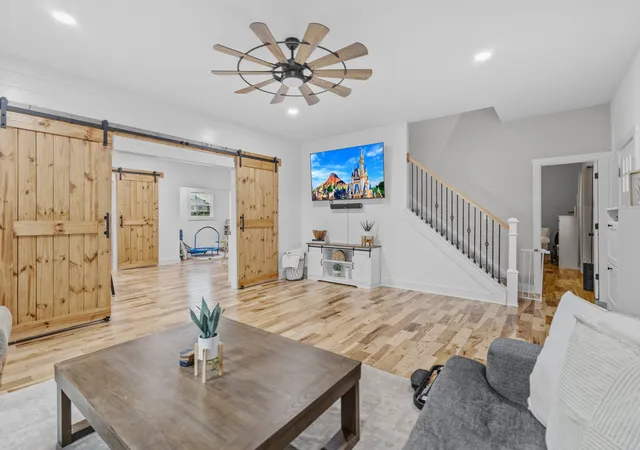 Photo 1 of Single family home for sale at 607 Old Columbia Rd, Unionville, TN 37180 | MLS# 3603303 | Listing updated on 2026-10-09