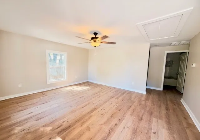 Photo 2 of Single family home for sale at 407 Laura Ave, Winchester, TN 37398 | MLS# 3602546 | Listing updated on 2026-09-29