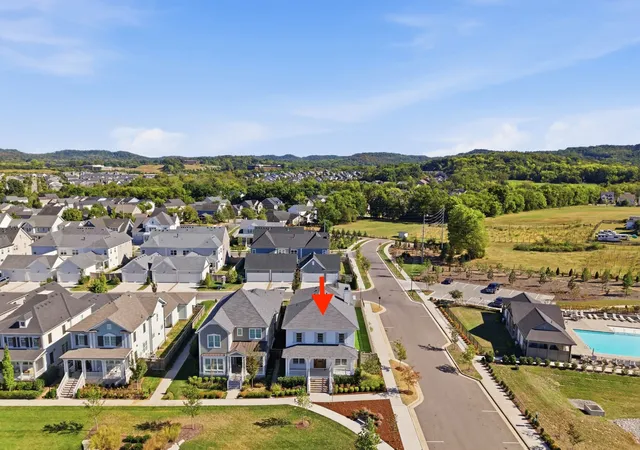 Photo 1 of Single family home for sale at 1108 Southbrooke Blvd, Franklin, TN 37064 | MLS# 3602916 | Listing updated on 2026-10-08