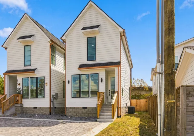 Photo 3 of Single family home for sale at 2609 Birdsong Aly, Nashville, TN 37208 | MLS# 3602851 | Listing updated on 2026-10-12