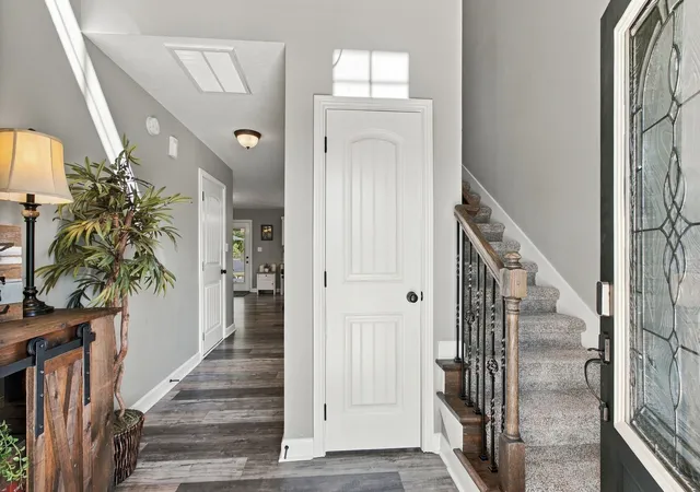 Photo 2 of Single family home for sale at 1591 Ellie Piper Cir, Clarksville, TN 37043 | MLS# 3603116 | Listing updated on 2026-10-03