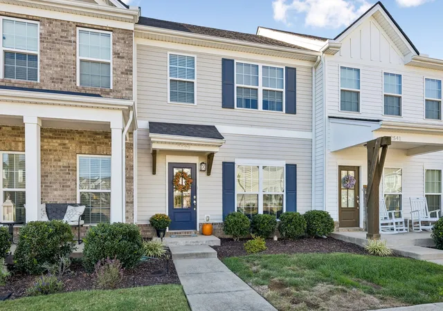 Photo 1 of Townhouse for sale at 2539 Napa Valley Way, Columbia, TN 38401 | MLS# 3620832 | Listing updated on 2026-10-20