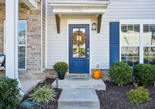 Photo 3 of Townhouse for sale at 2539 Napa Valley Way, Columbia, TN 38401 | MLS# 3620832 | Listing updated on 2026-10-20