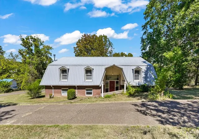 Single family home for sale at 5014 Chaffin Dr, Nashville, TN 37221 | MLS# 3602877