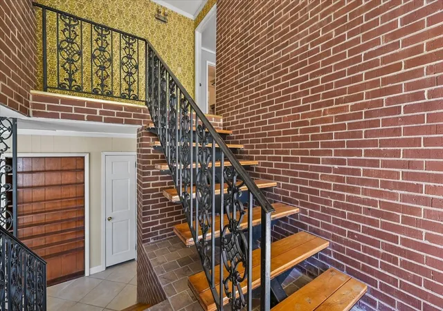 Photo 1 of Single family home for sale at 5014 Chaffin Dr, Nashville, TN 37221 | MLS# 3602877 | Listing updated on 2026-10-06
